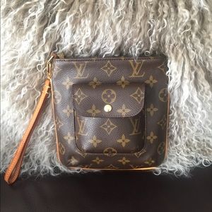 Louis Vuitton Partition Clutch